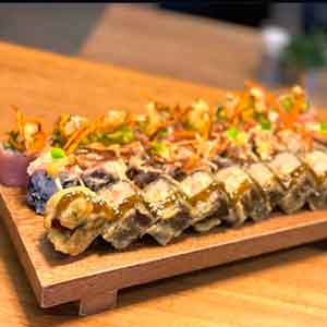 Sushi Akikomo